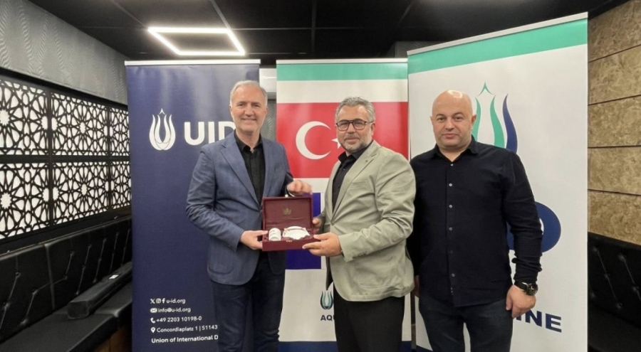 Cenon'da dostluk pekişti