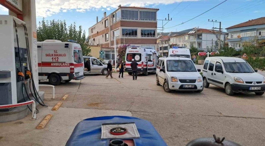 Bursa'da 8 işçi tavuklu pilavdan zehirlendi