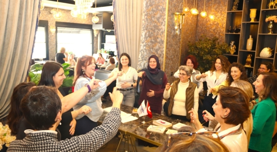 TOSYÖV Bursa Kadın Komitesi'nden 'iyilik' buluşması...