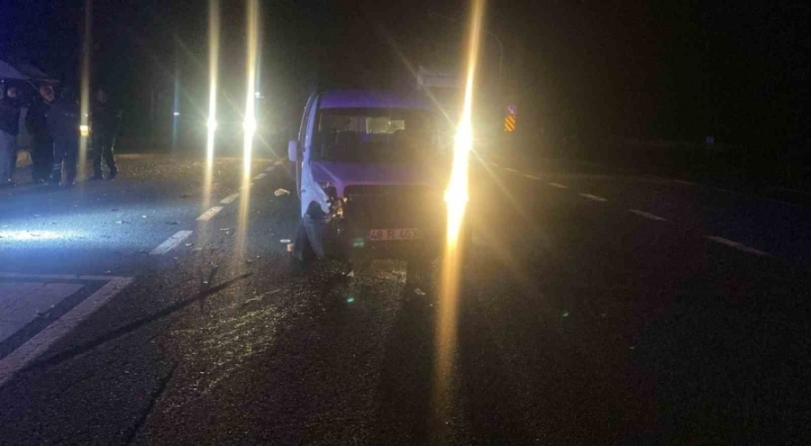 Konya'da iki araç çarpıştı: 5 yaralı