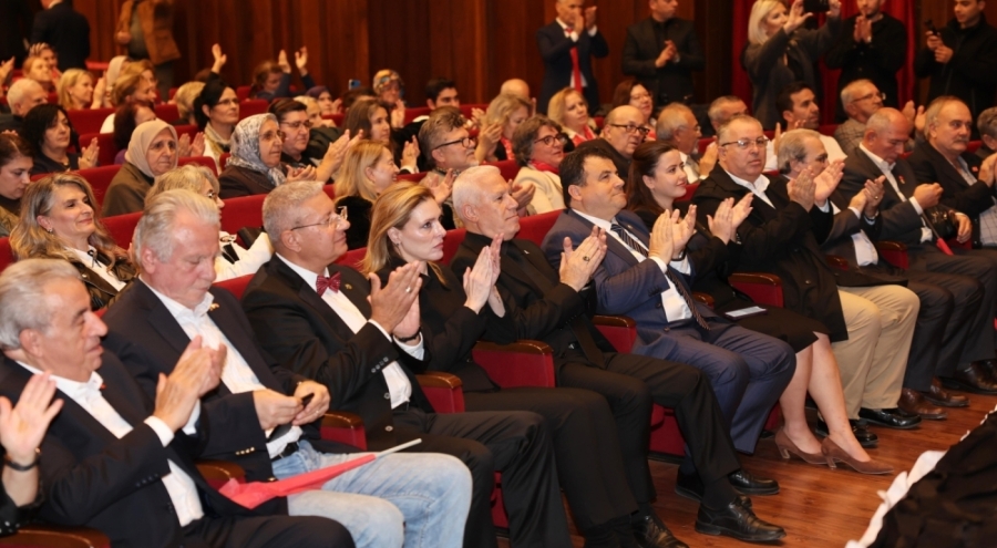 Atatürk'ün sevdiği Rumeli-Balkan türküleri Bursa'da seslendirildi