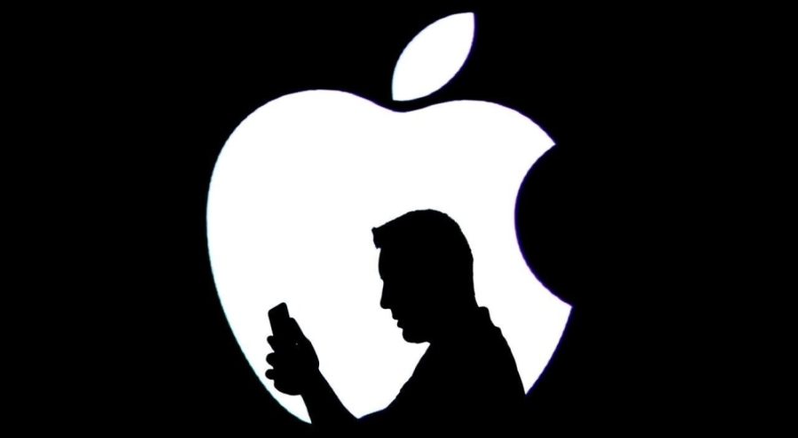 Apple, yapay zeka yarışında yönünü bulmaya çalışıyor