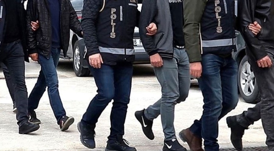 İstanbul'da terör örgütü DEAŞ operasyonunda 12 şüpheli yakalandı