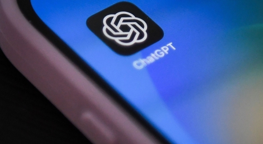 Mahkemeden ChatGPT kararı: "Lisanssız şarkı sözlerini kullanamaz"