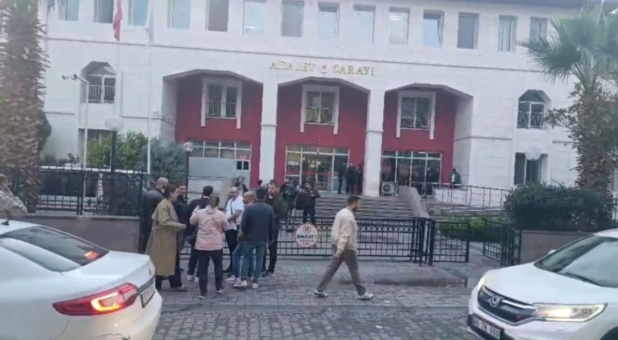 Manisa'da Otizmli öğrenciyi merdivenden iten müdür tutuklandı