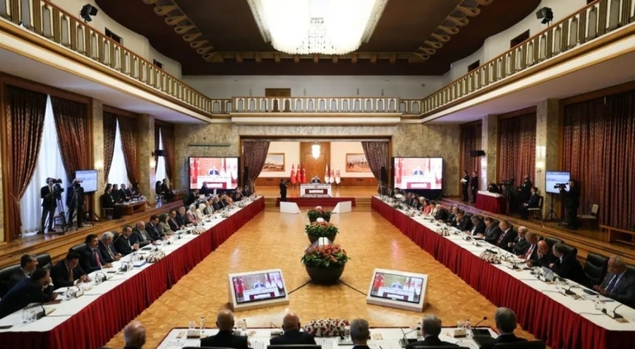 Meclis süreç komisyonunun toplantısı ertelendi