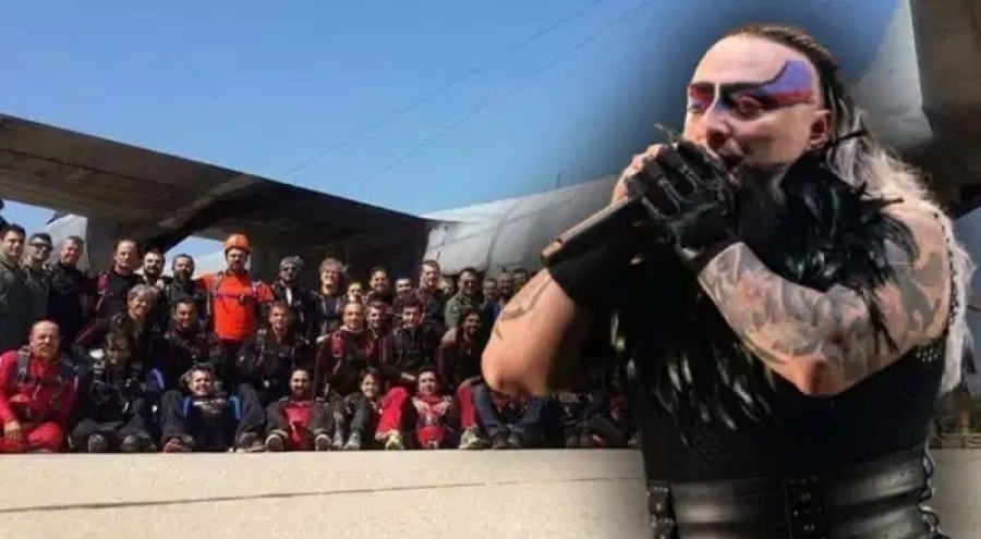 Hayko Cepkin'den taziye paylaşımı: Şehit askerlerle birlikte uçmuş