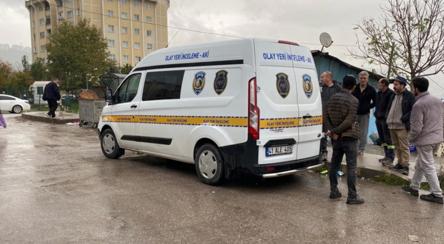 Kocaeli'de minibüsün çarptığı 4 yaşındaki çocuk hayatını kaybetti