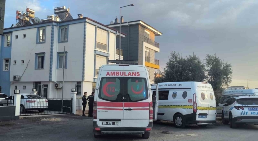 Polis memuru dehşet saçtı! Eşi ve 2 çocuğunu öldürdü