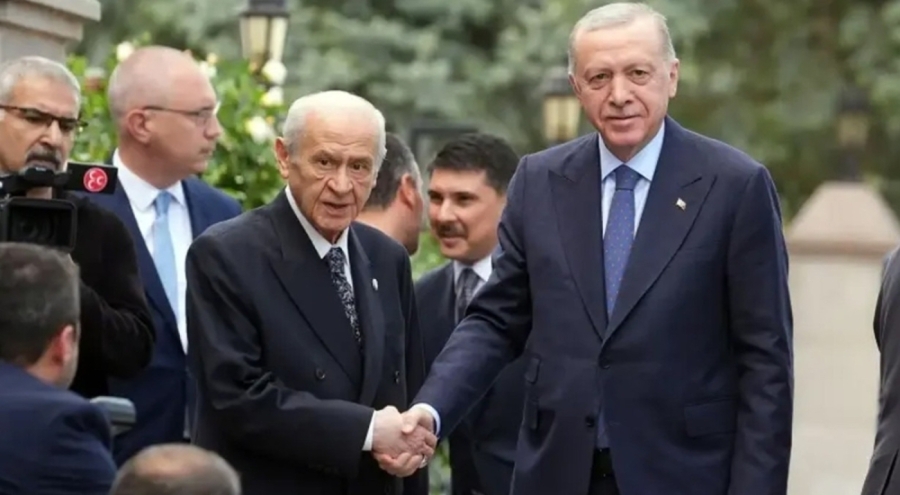 Erdoğan-Bahçeli görüşmesi başladı