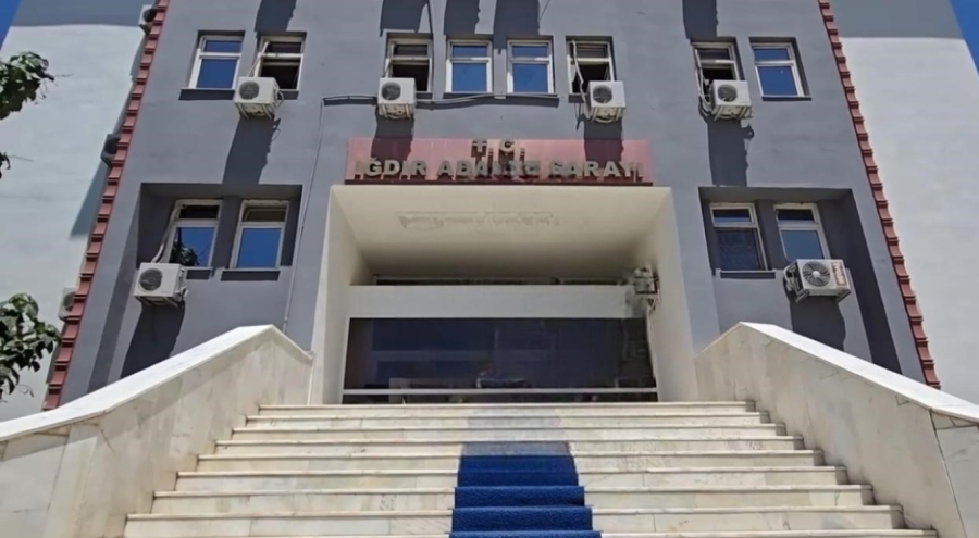 Iğdır'da "rüşvet" soruşturmasında 2 avukata gözaltı