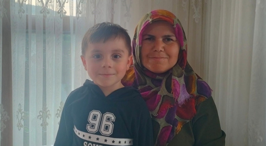 Anne ve oğlunun ölüm nedeni, gizemini koruyor: Cansız bedeni çıplak halde bulunmuş