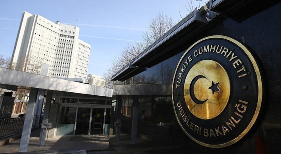 Yaralı 3 Filistinli Türkiye'ye getirildi