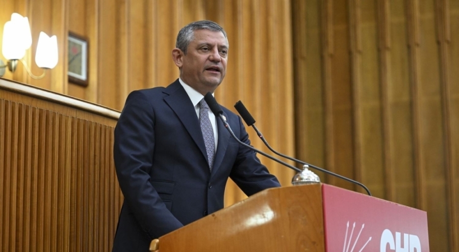 Özgür Özel'den milli yas talebi!