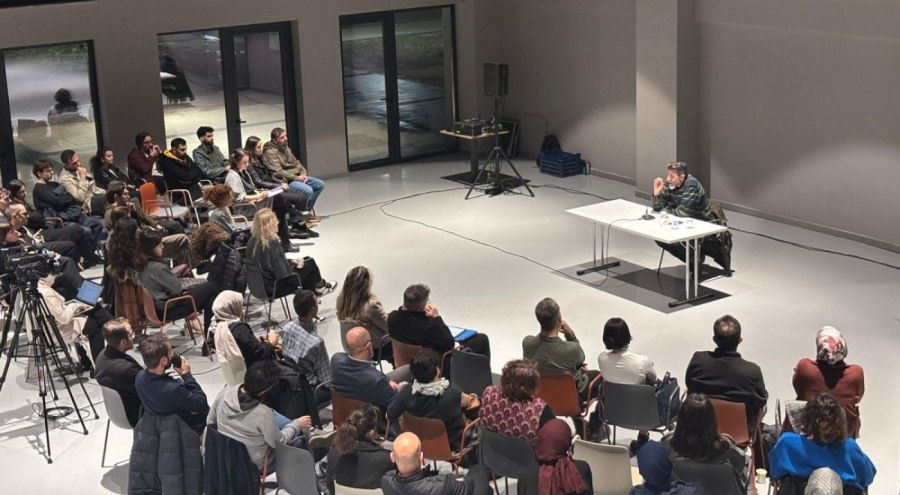 Nilüfer'de toplumsal rollerin sahnelenişi masaya yatırıldı