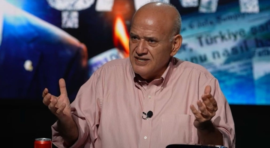 Ahmet Çakar Fenerbahçe'nin nasıl şampiyon olacağını söyledi