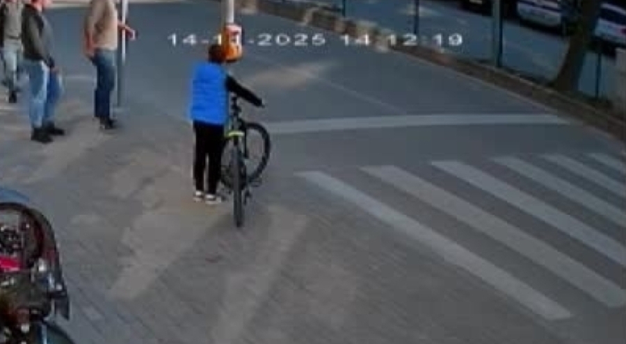 Bursa'da polis aracının çarptığı Ömer'in kaza görüntüleri ortaya çıktı