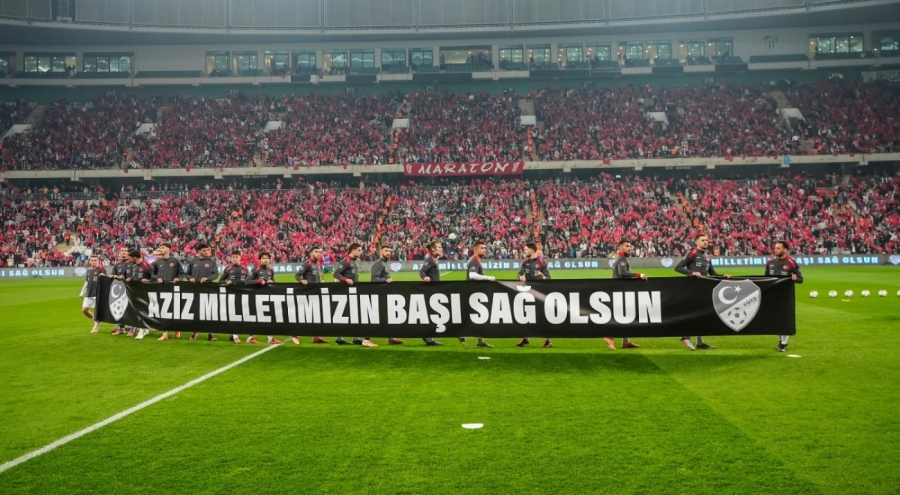 Milliler şehitlerimizi unutmadı