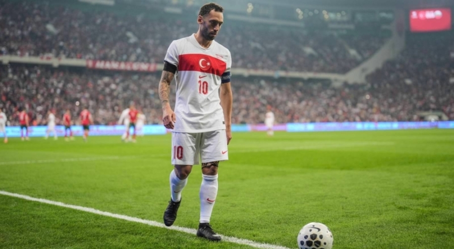 Hakan Çalhanoğlu'ndan Bursa'ya teşekkür