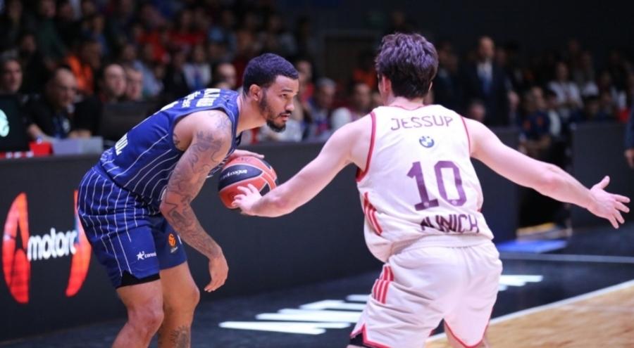 Anadolu Efes, Bayern Münih'i mağlup etti