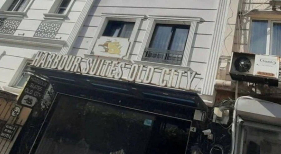 Zehirlenen ailenin kaldığı oteldeki 2 kişi daha hastaneye başvurdu