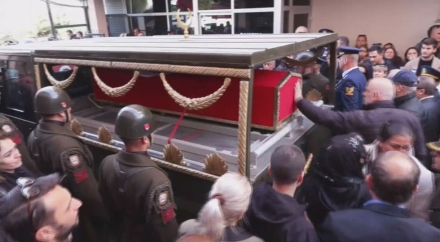 Şehit Pilot Yarbay Gökhan Korkmaz'ın İstanbul'da son yolculuğuna uğurlandı