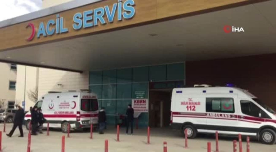 Bursa'da kaza! Kamyonete çarpan motosikletin sürücüsü yaralandı