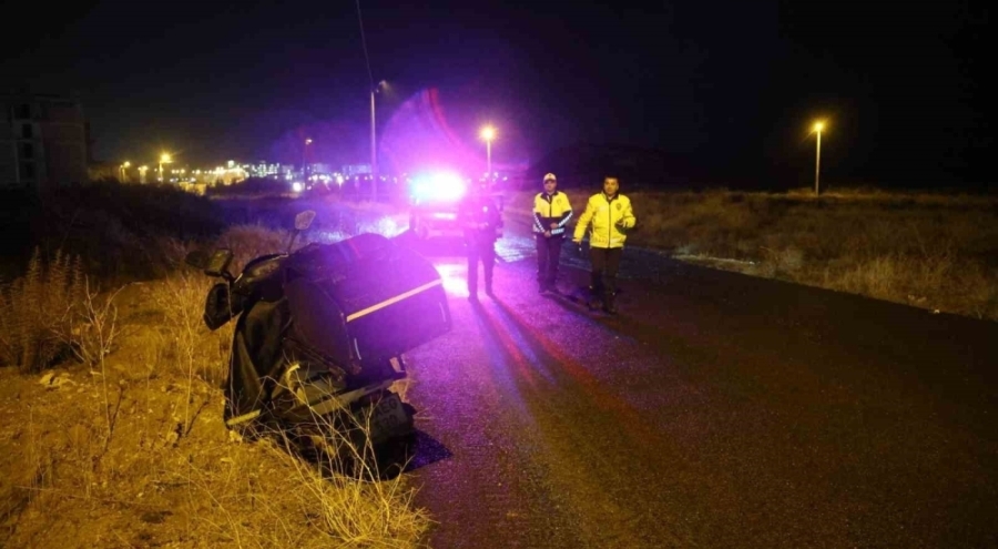 Nevşehir'de kediye çarpmamak için fren yapan motosiklet sürücüsü düşerek yaralandı