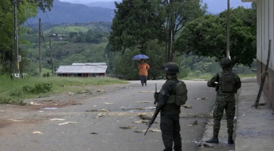Kolombiya'da ordunun operasyonunda 6 çocuk öldü!