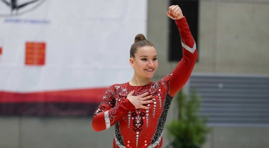 Gence'de millilerden 2 madalya