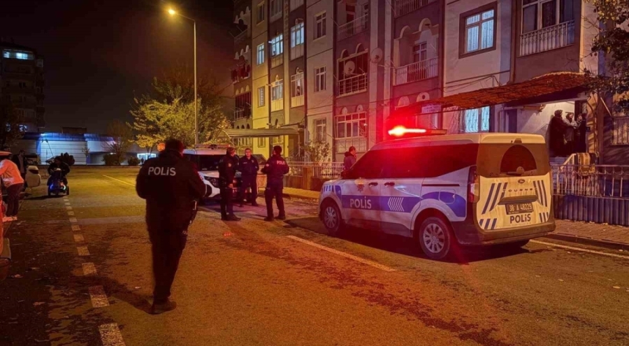 4. kattan düşen genç kız ağır yaralandı