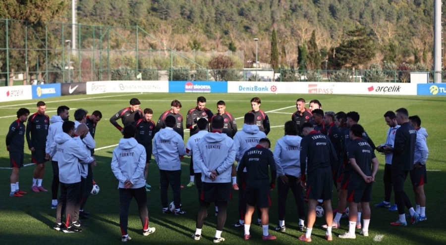 A Milli Takım'da İspanya maçı hazırlıkları başladı