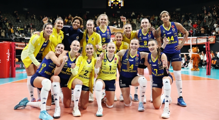 Eczacıbaşı Dynavit, evinde Fenerbahçe'ye yenildi