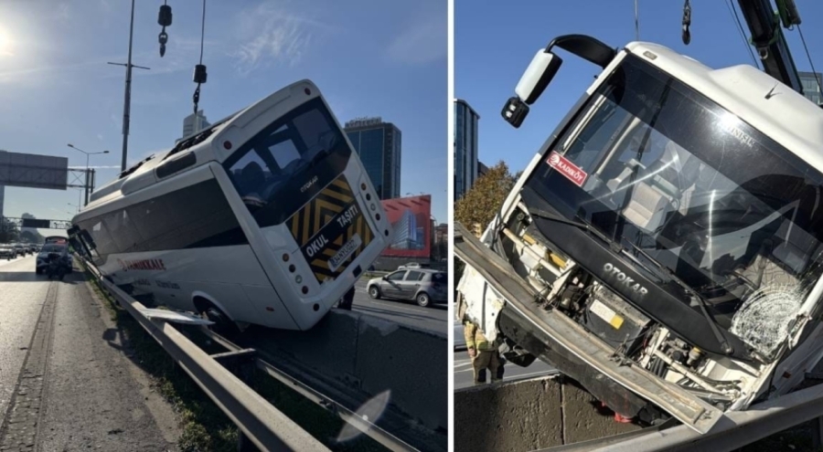 İstanbul Kadıköy'de servis minibüsü bariyerlere çıktı