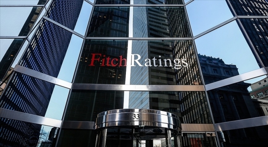Fitch bazı Türk bankalarının notlarını artırdı