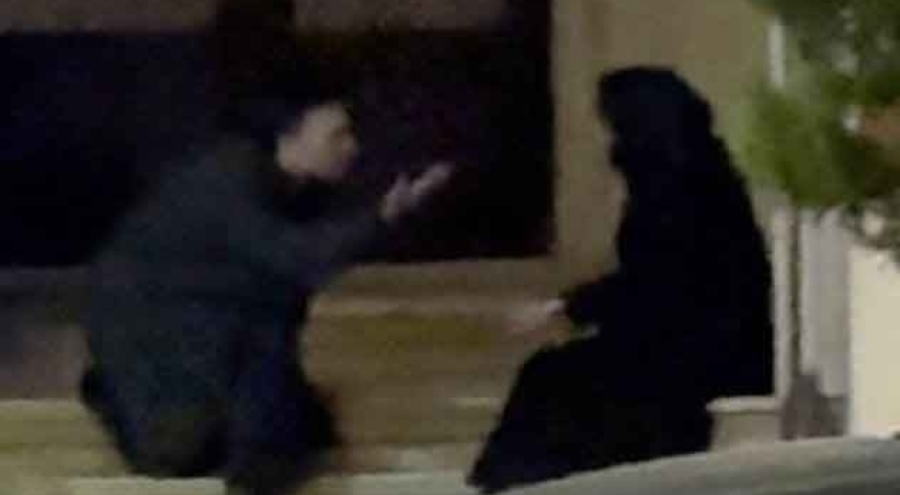 Ünlü çift sokak ortasında tartışırken görüntülendi