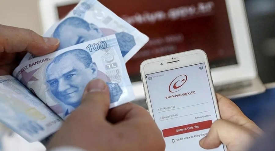 İlk kez burs ve kredi alacak öğrencilerin ödemeleri başladı