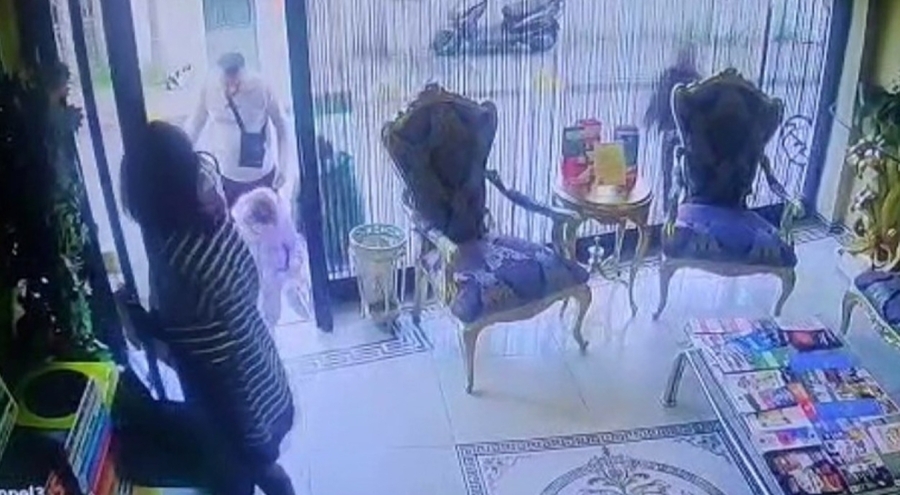 Böcek ailesi soruşturmasında ilaçlama firması yetkilisi ve personelin ifadesi ortaya çıktı