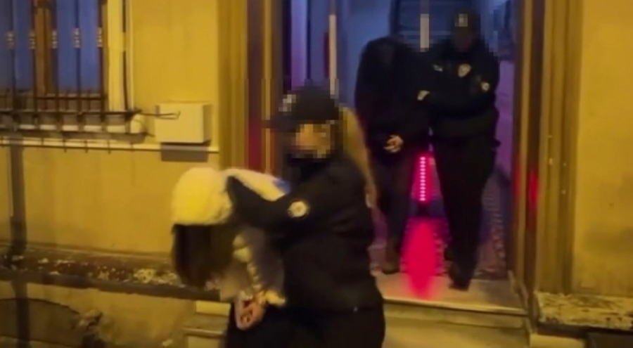 Beyoğlu'nda mühendisin zehirlenmesiyle ilgili iki şüpheliye ev hapsi