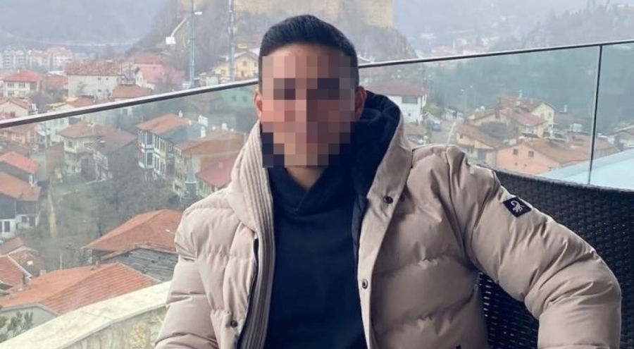 Uzman çavuş evinde silahla vurulmuş halde bulundu