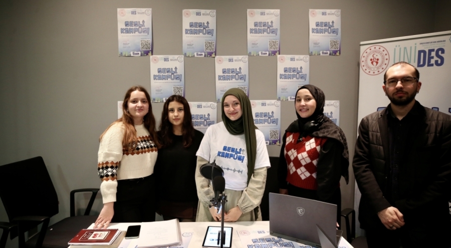 Bursa'da görme engelli üniversiteliler ders notlarına "sesli" ulaşabilecek