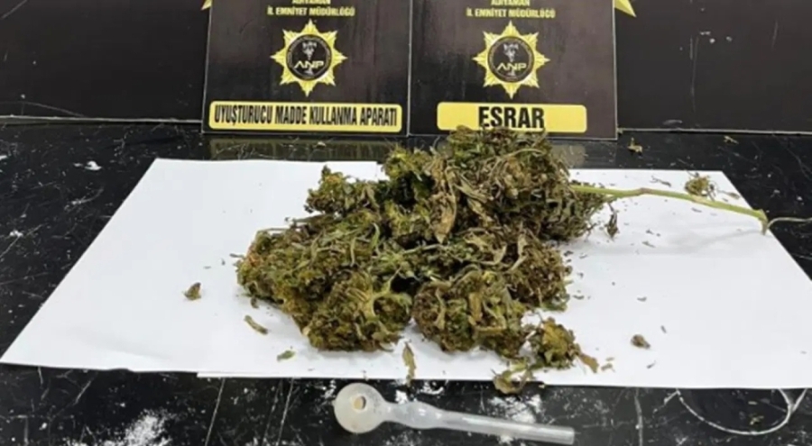 İş yerinin klimasından uyuşturucu çıktı