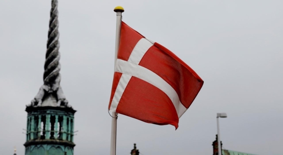 Danimarka'da halk yerel seçim için oylarını kullanıyor