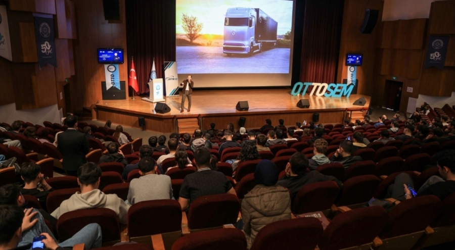 Bursa Uludağ Üniversitesinde otomotiv semineri