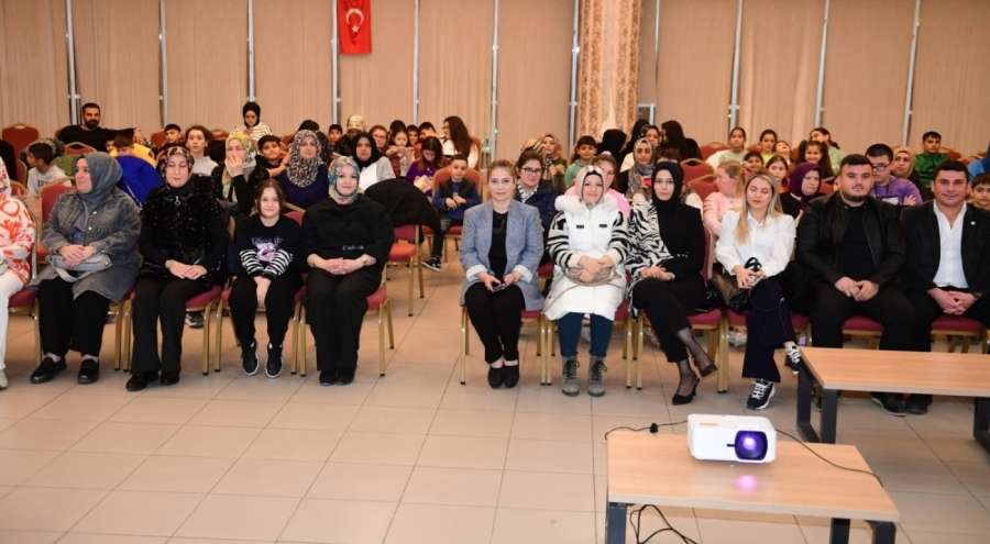 Dünya halterinin efsanesi Naim Süleymanoğlu, Osmangazi'de anıldı