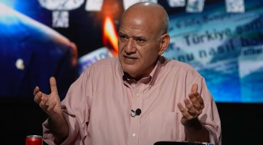 Ahmet Çakar: Dünyanın en tuhaf Milli takımıyız