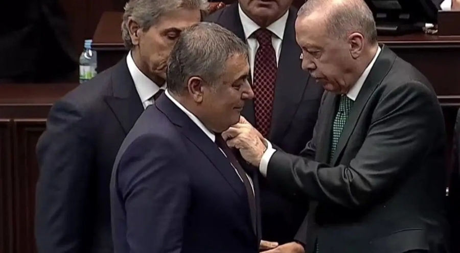 2 belediye başkanı daha AK Parti'ye geçti!