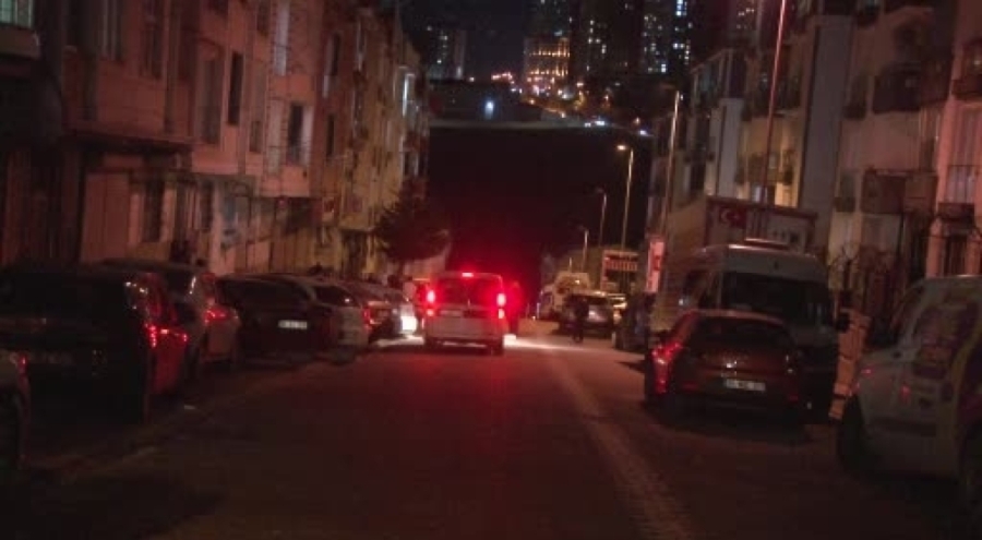 İstanbul'da annesinin baygın bulduğu çocuk hastanede hayatını kaybetti