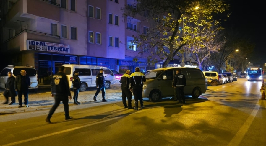 İnegöl'de polis ekiplerince denetim gerçekleştirildi