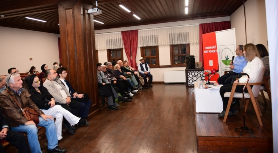 Osmangazi'de Şadırvanlı Han'da düşüncenin kapıları aralandı